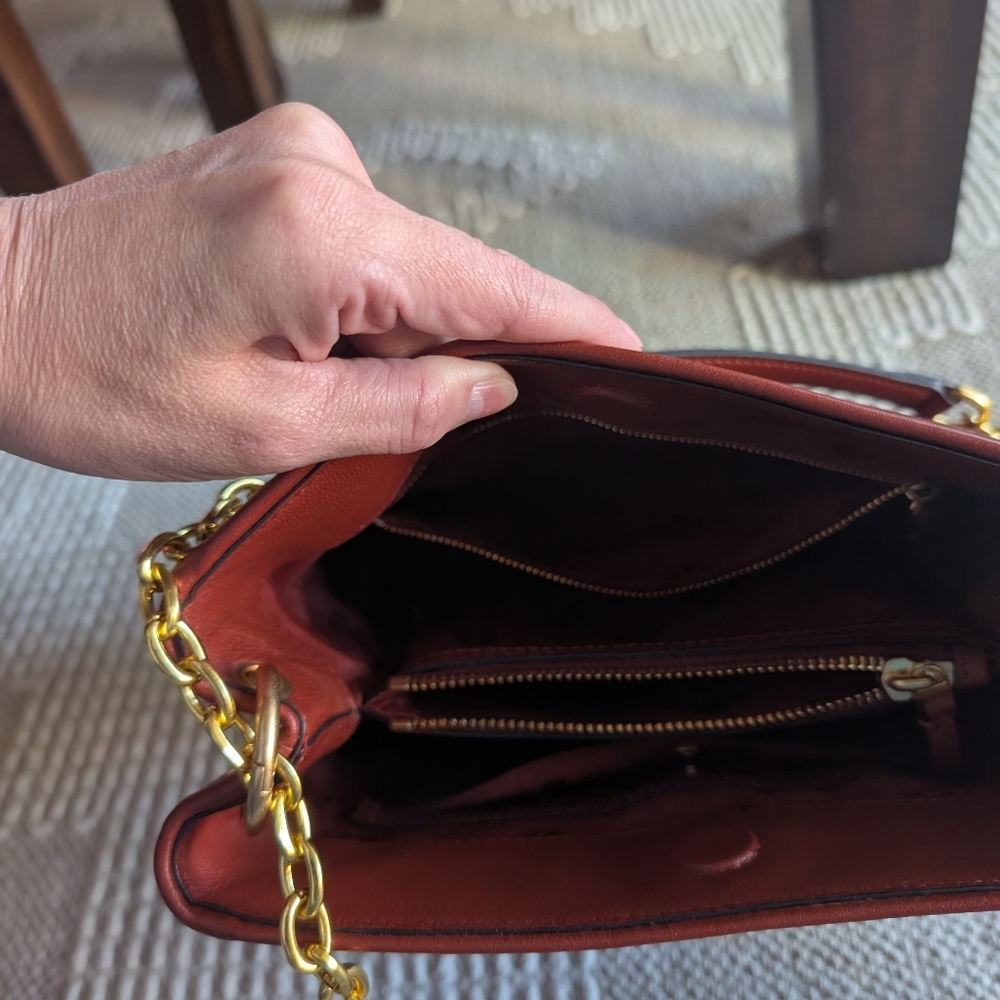 Tory Burch Alexa Bag - Picture 3 of 3